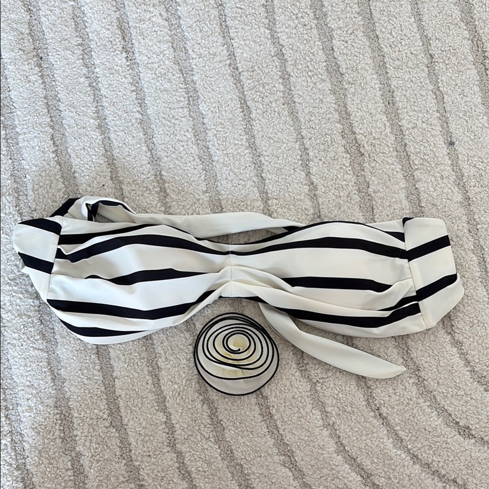 NWT Strawberry Milk Mob bikini top